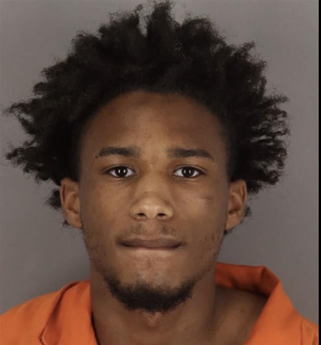Aggravated robbery in Beaumont leads to two arrests