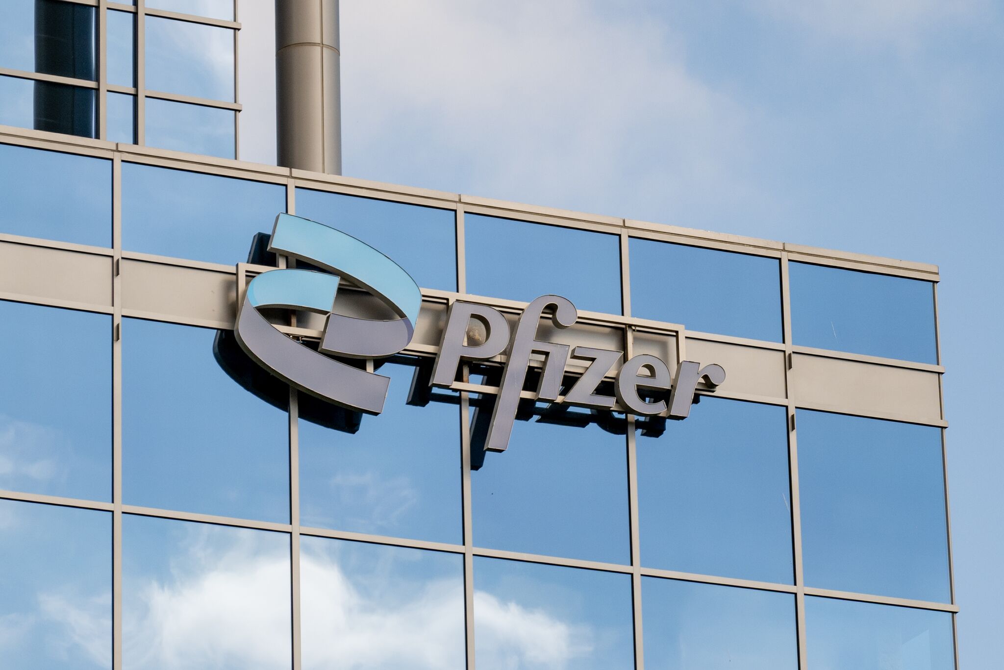 Pfizer to close South San Francisco research site by end of April