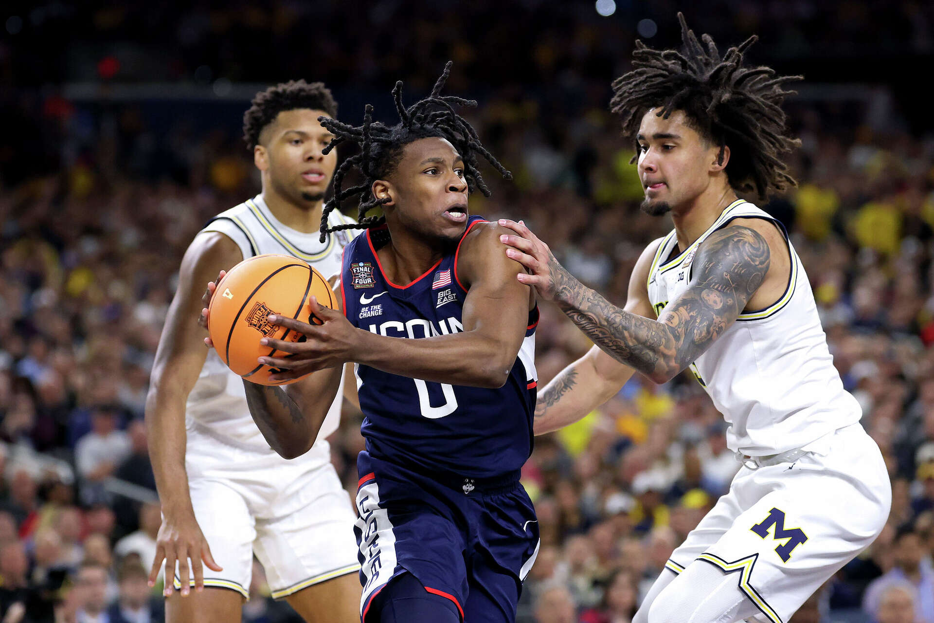 Here's where to watch and stream UConn vs. Michigan: HBO Max, Sling TV