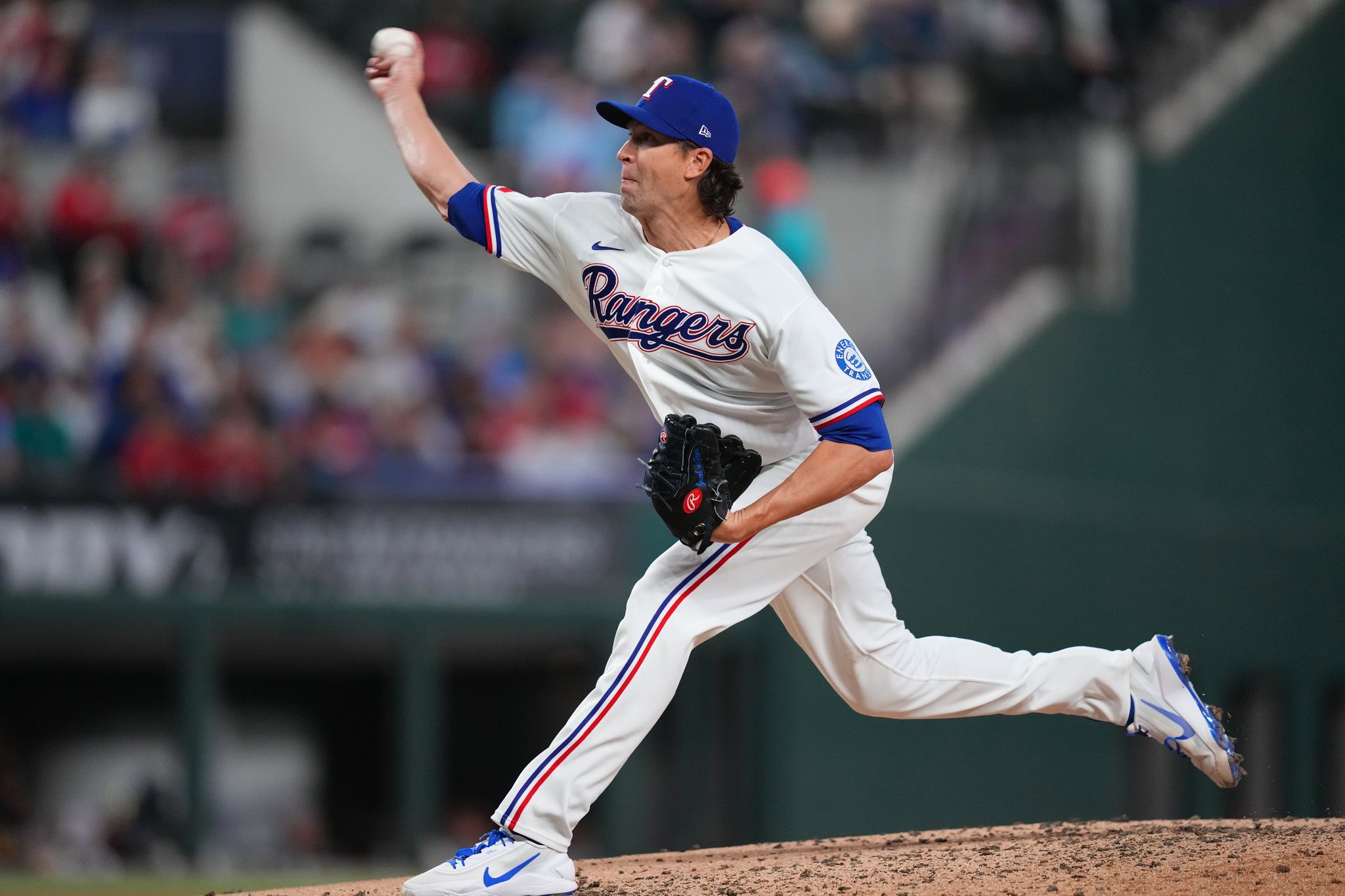 Rangers await results of MRI on deGrom's right knee, 2-time Cy Young ...