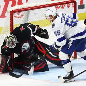 Zegras and Foerster each score twice as Flyers down Devils