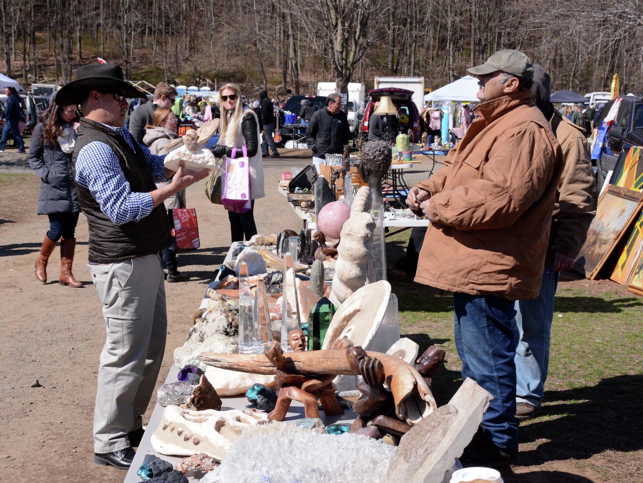 Elephant’s Trunk Flea Market opens April 12 for 50th year in New Milford. Here is what to expect