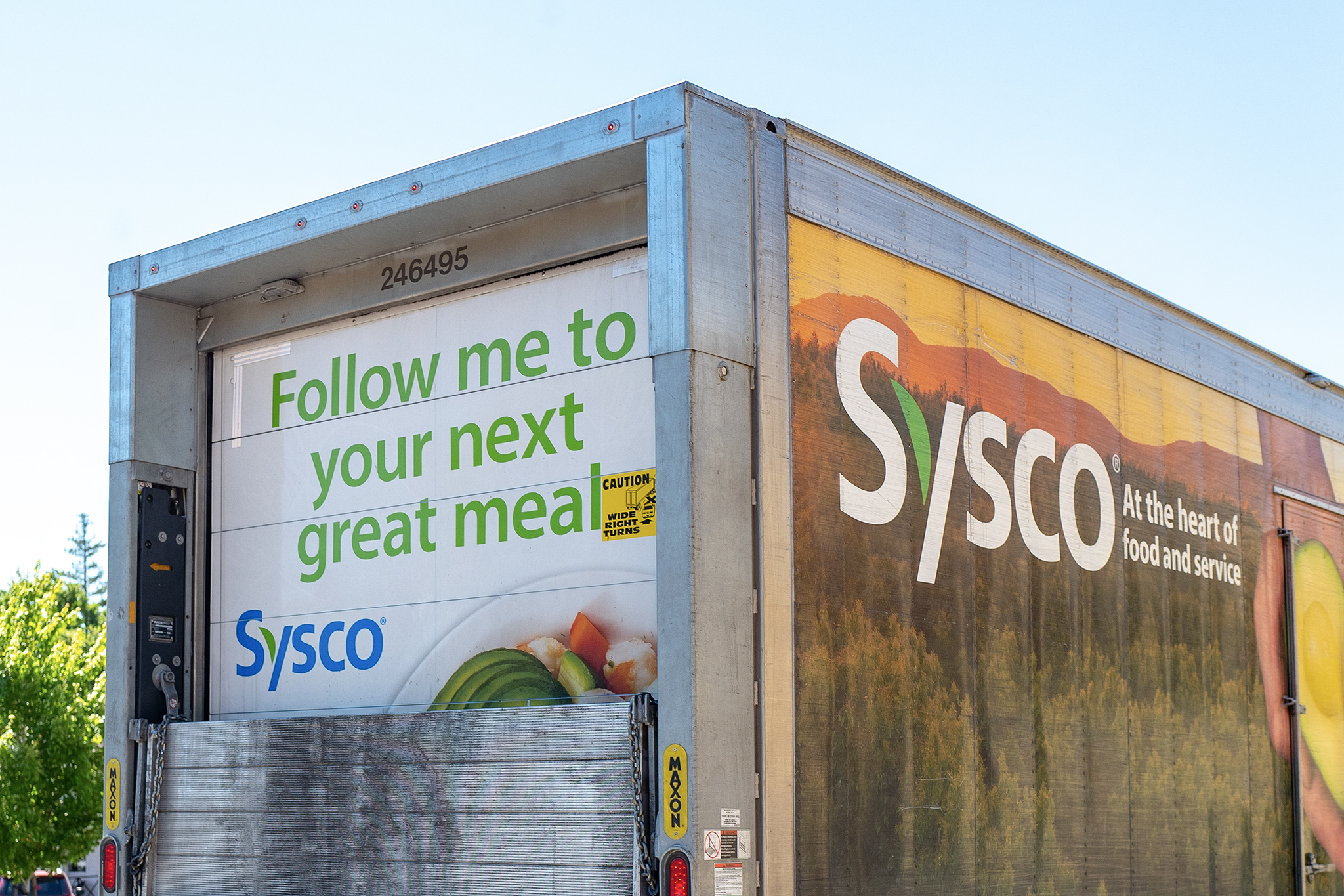 'The Amazon playbook': The $29B deal shaking up Calif. restaurants