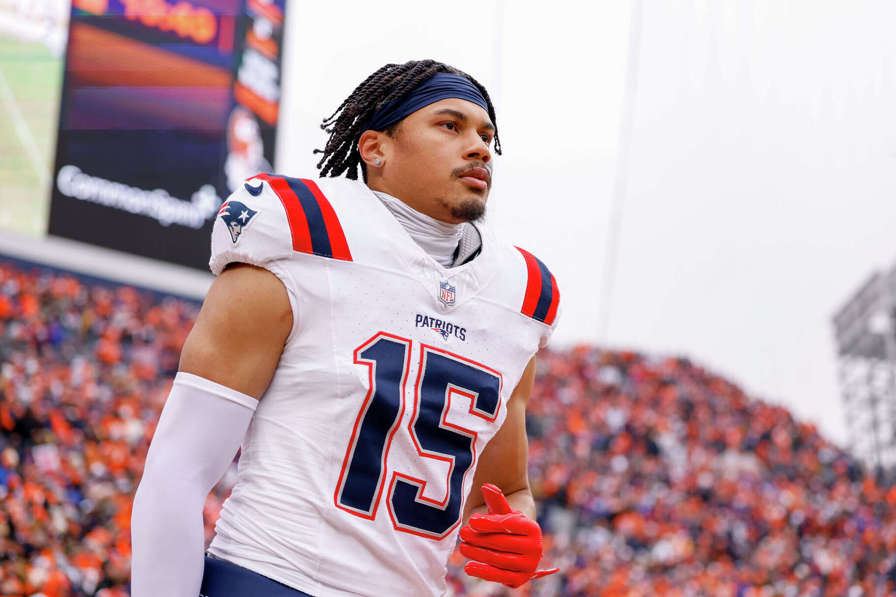 Former Patriots linebacker Marte Mapu is coming to the Houston Texans via trade.