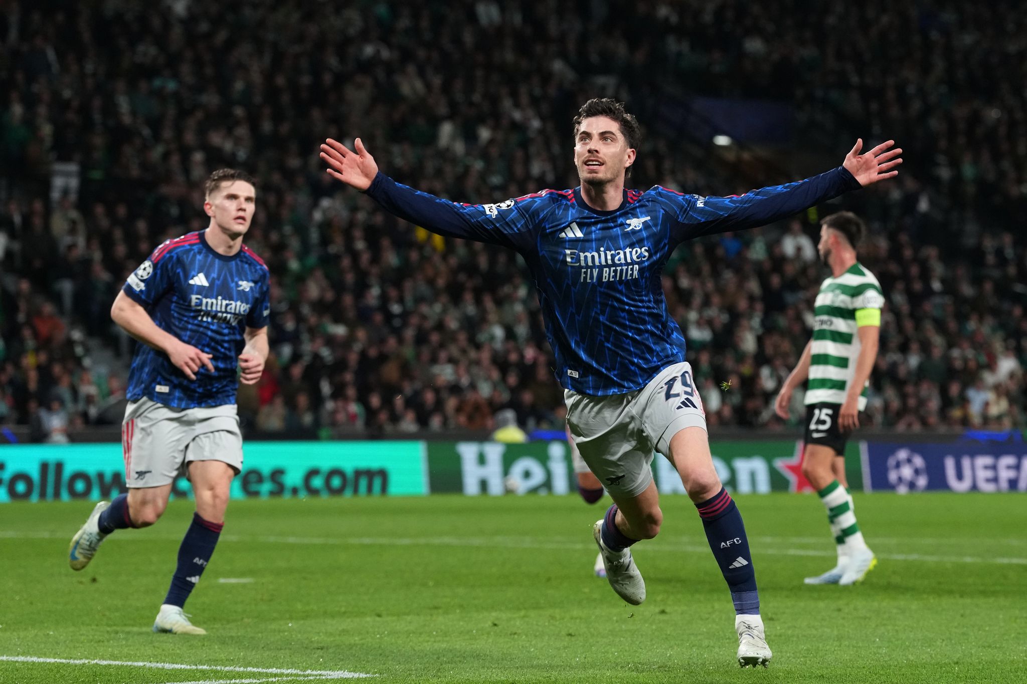 Arsenal vence a Sporting Lisboa en cuartos de final de la Champions con ...