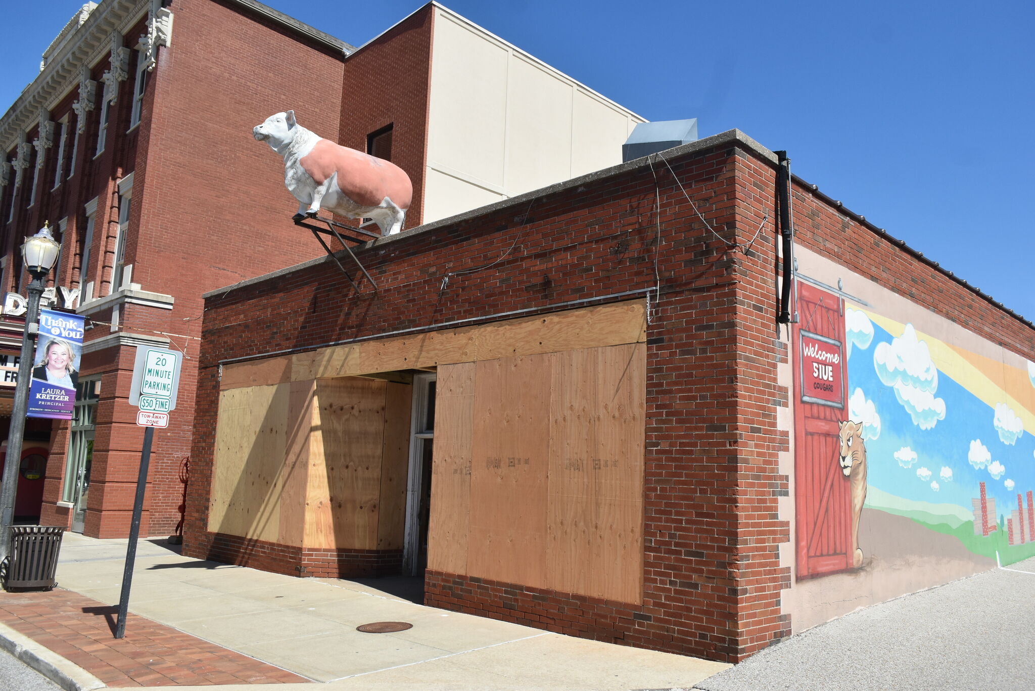 Il Arts Rac Edwardsville IL arts center keeps Herbie cow statue