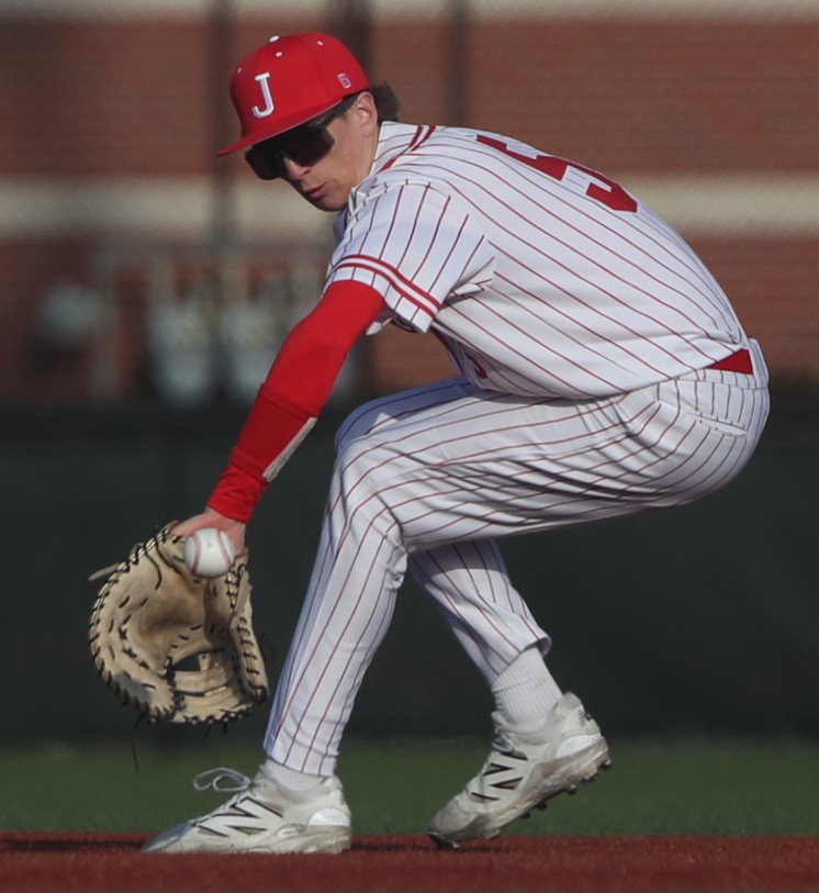 Jacksonville falls to Glenwood for first CS8 loss