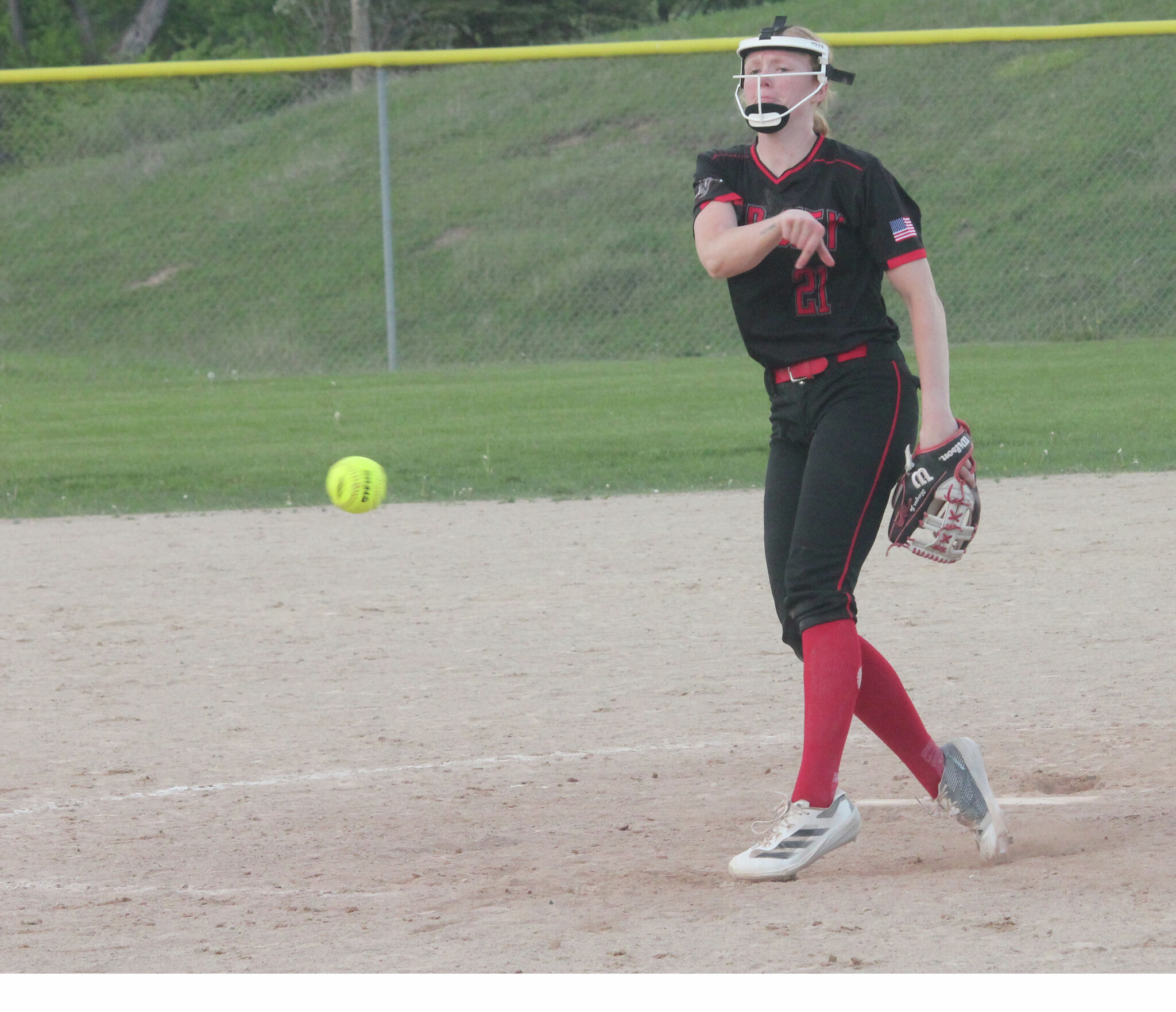 Reed City senior makes transition from hoops to softball