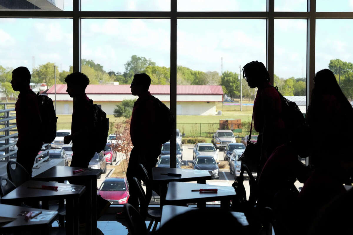 Rice University study shows Houston's population is growing, but school enrollment is declining, creating budget challenges for districts.