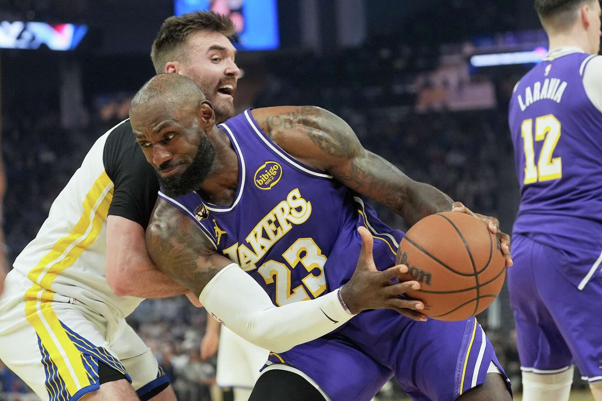 LeBron James has 26 points, 11 assists to lead Lakers past Warriors 119 ...