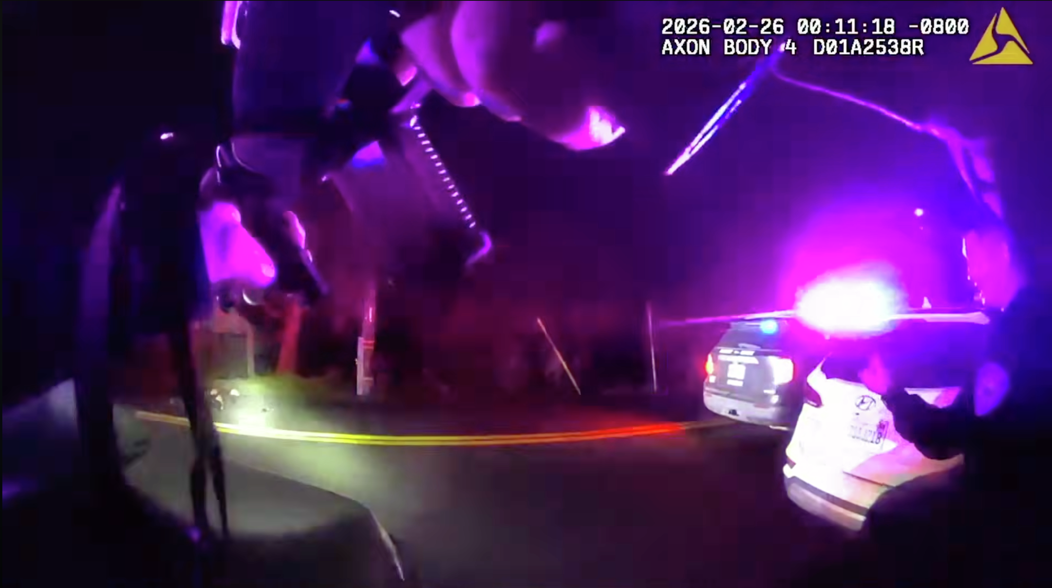 Video zeigt tödliche Begegnung eines Mannes mit der Polizei von Walnut ...