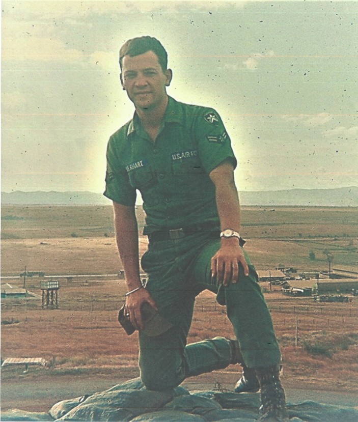 Edwardsville IL Vietnam veteran reflects on war, business