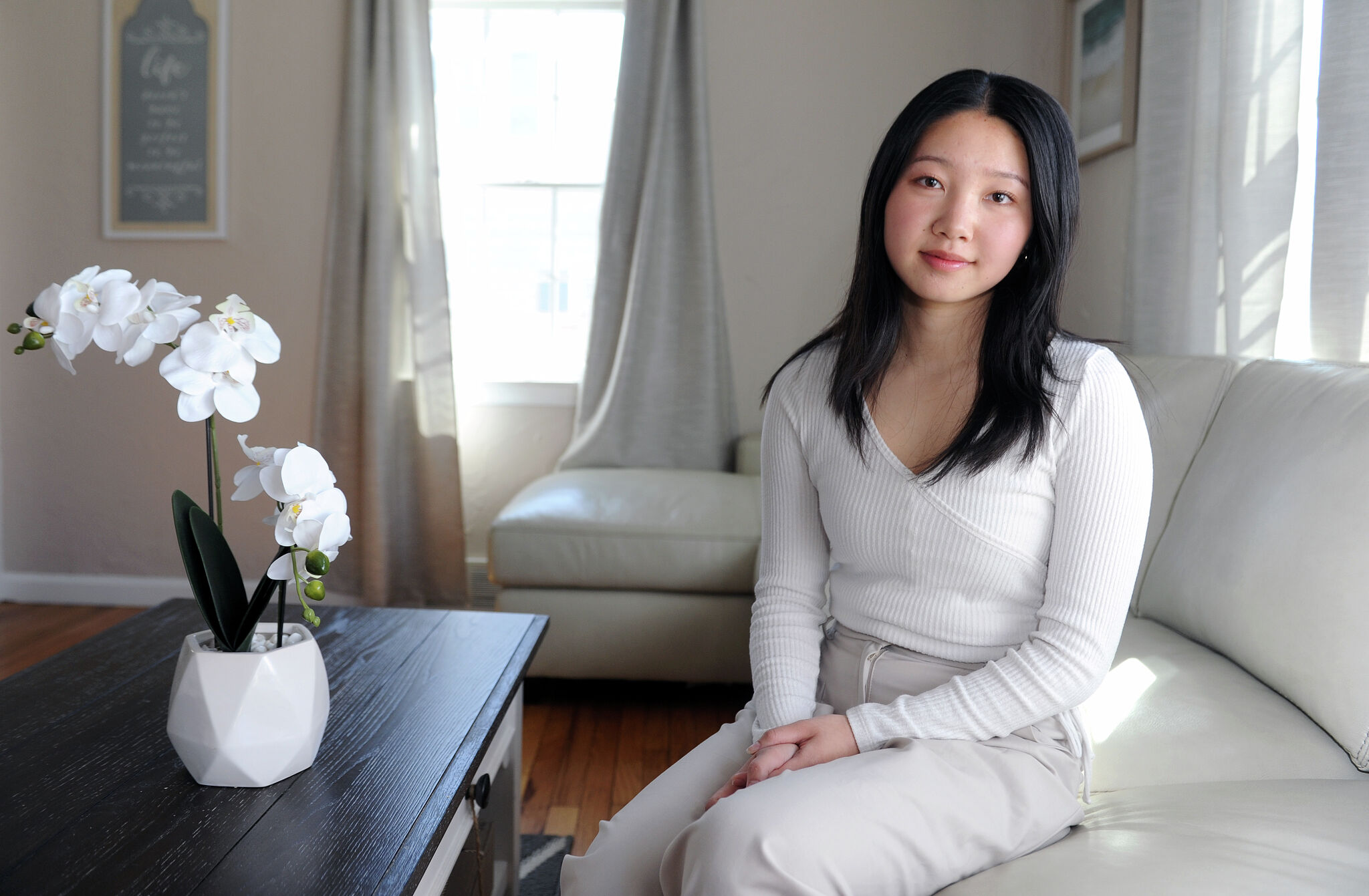 Norwalk High student with 4.9 GPA 'super honored' to receive prestigious $120K scholarship