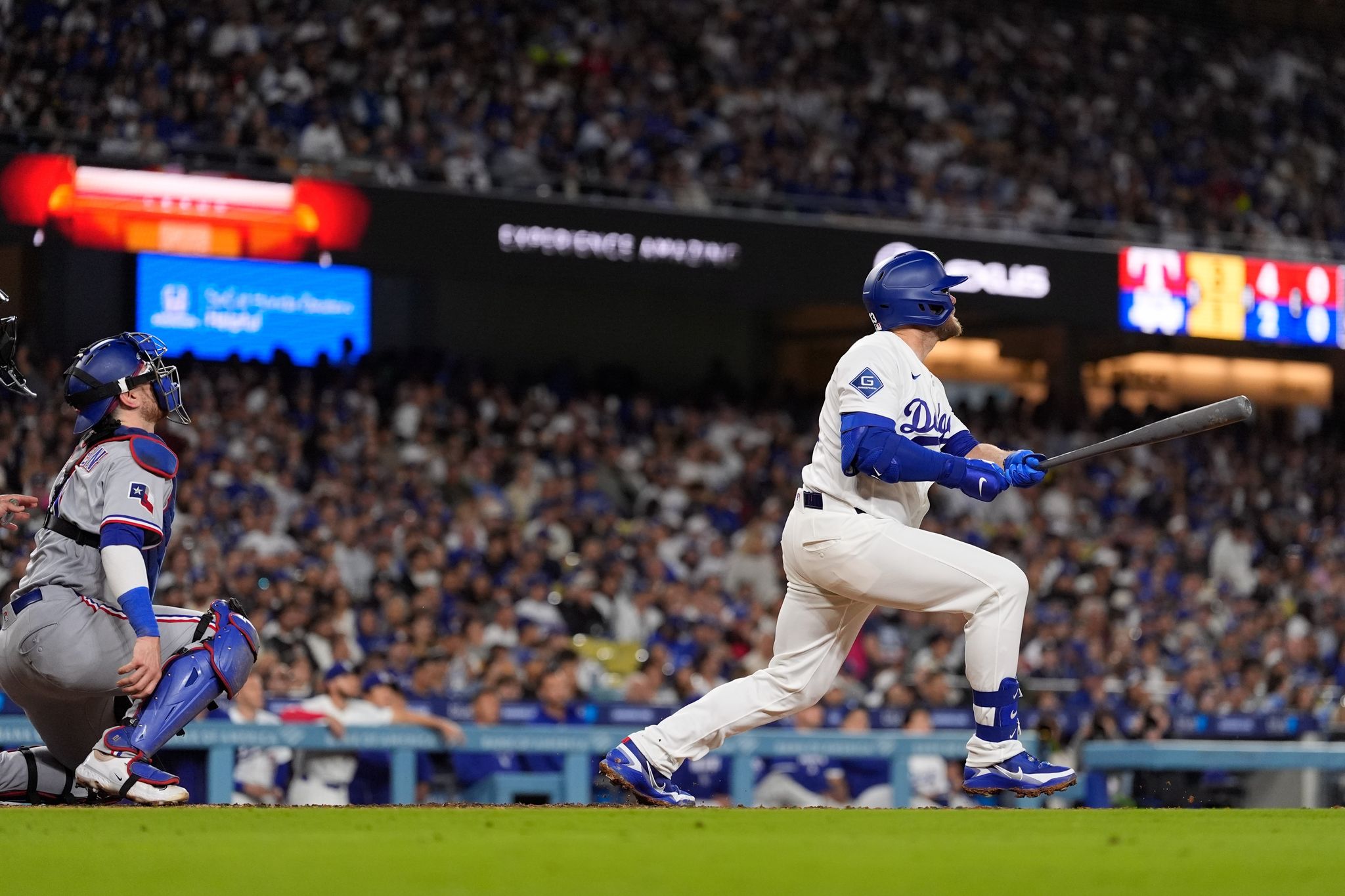 Dynamic Muncy’s 3-homer Night Ends With A Stunning 9th-inning Winner As Dodgers Top Rangers Wallpaper for Mobile Dynamic Muncy’s 3-homer Night Ends With A Stunning 9th-inning Winner As Dodgers Top Rangers Wallpaper for Mobile