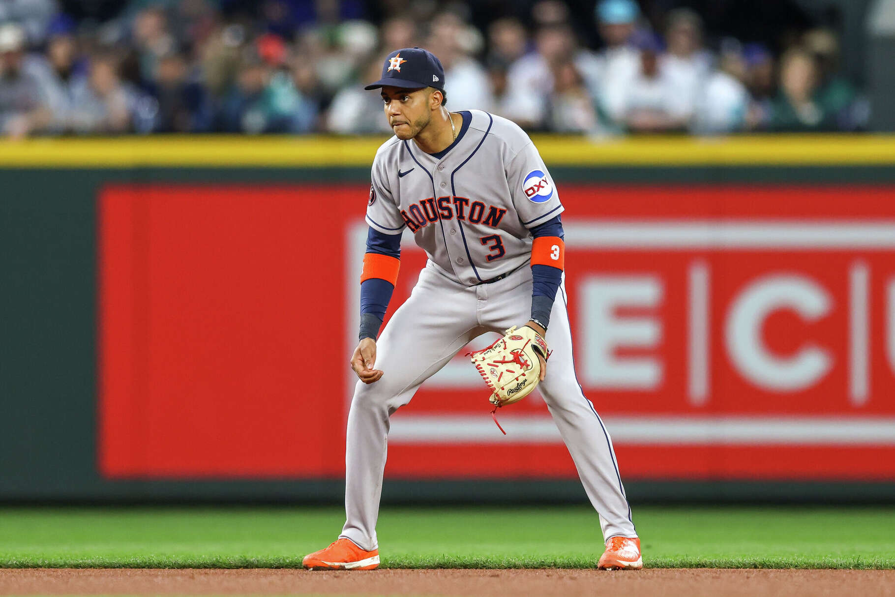 Jeremy Peña was forced out of Saturday's game while running the bases during the fourth inning.