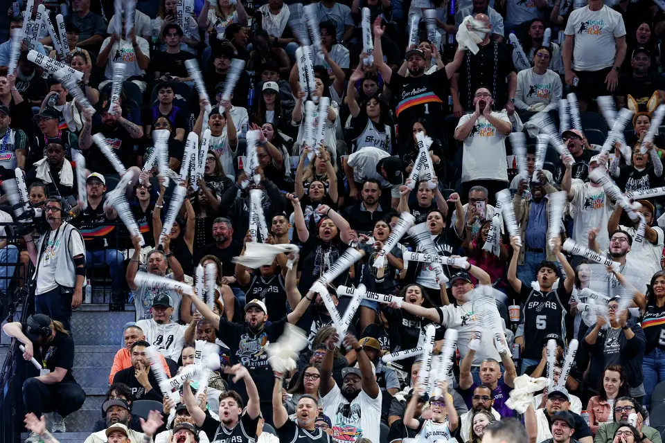San Antonio Spurs fans make noise as the Denver Nuggets try for free-throw shots during the fourth quarter at Frost Bank Center in San Antonio, Sunday, April 12, 2026. The Spurs fell to the Nuggets, 128-118.