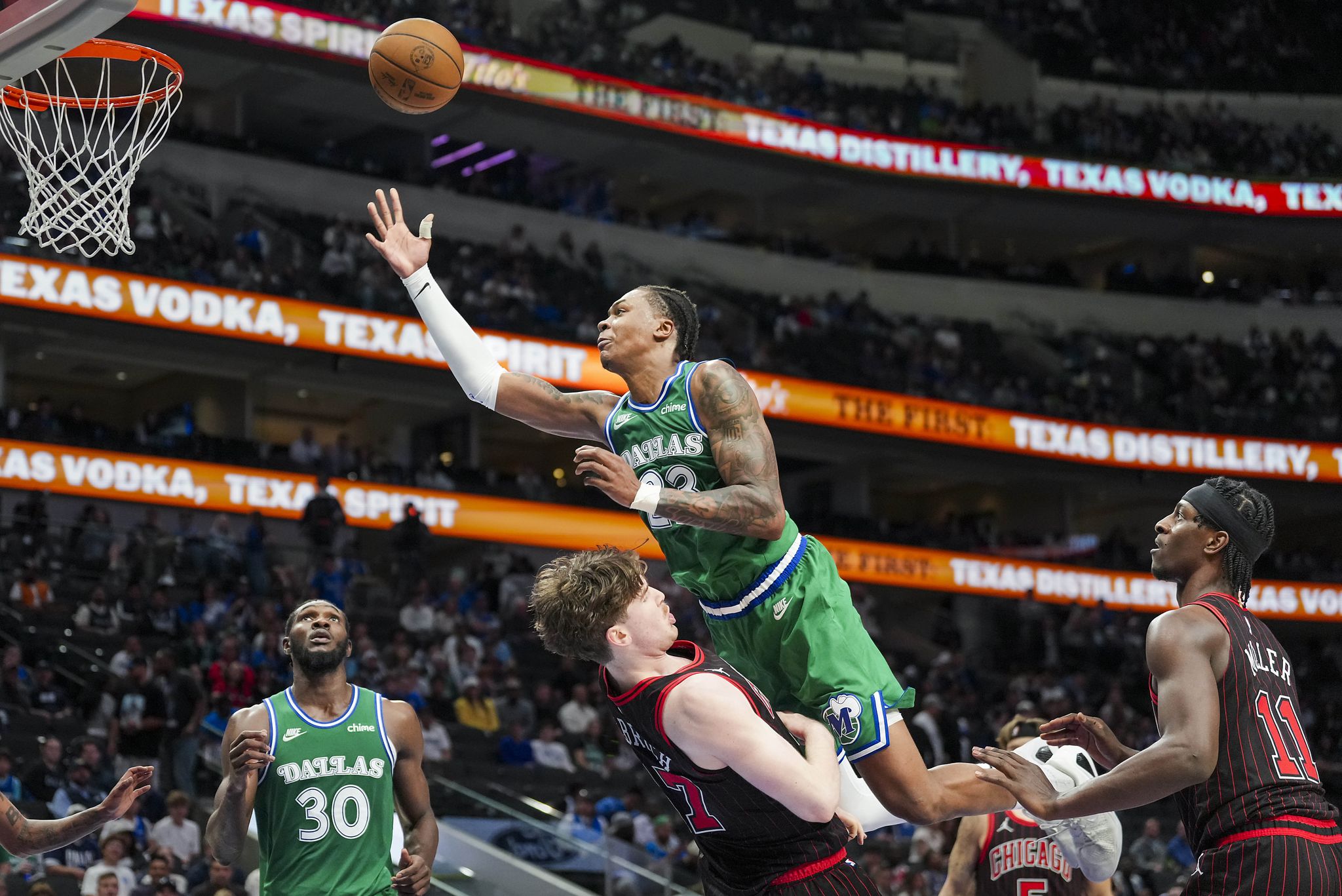 Mavericks waive two-way forward Tyler Smith following multiple roster moves