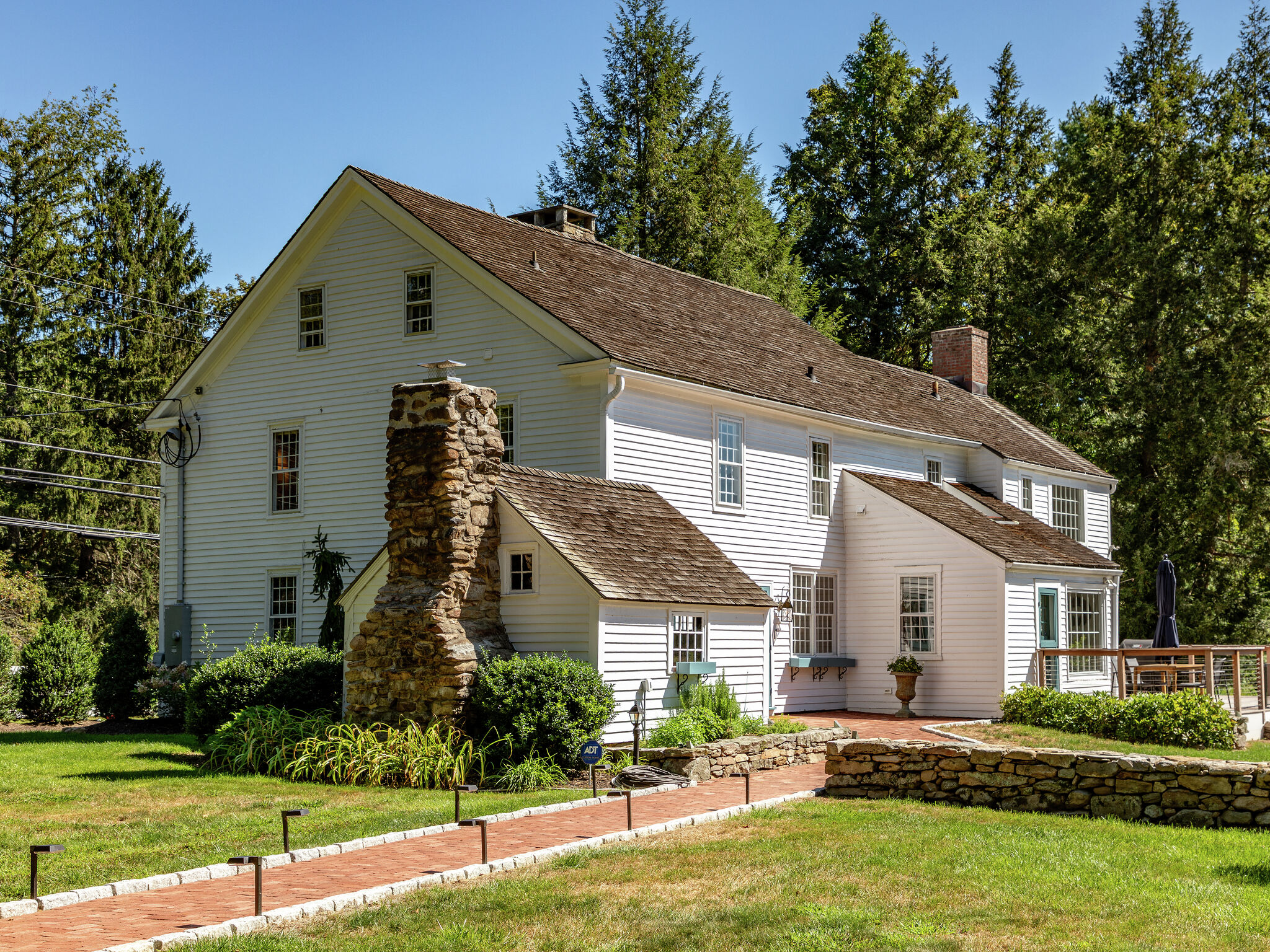 1685 CT house with preserved original features lists for almost $2M