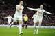 Noah Okafor dari Leeds United melakukan selebrasi setelah mencetak gol dalam pertandingan Liga Premier melawan Manchester United pada Senin, 13 April 2026. (AP Photo/Dave Thompson)