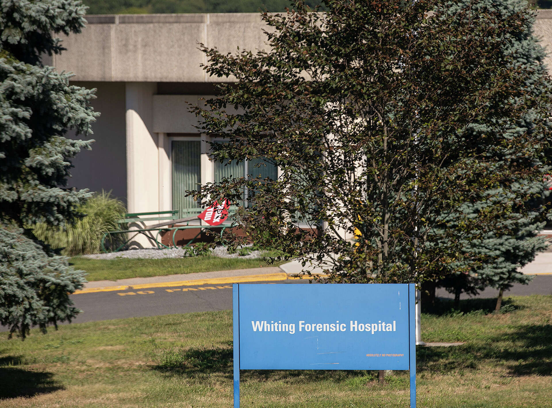 Concerns raised over Whiting patient releases as CT seeks settlement