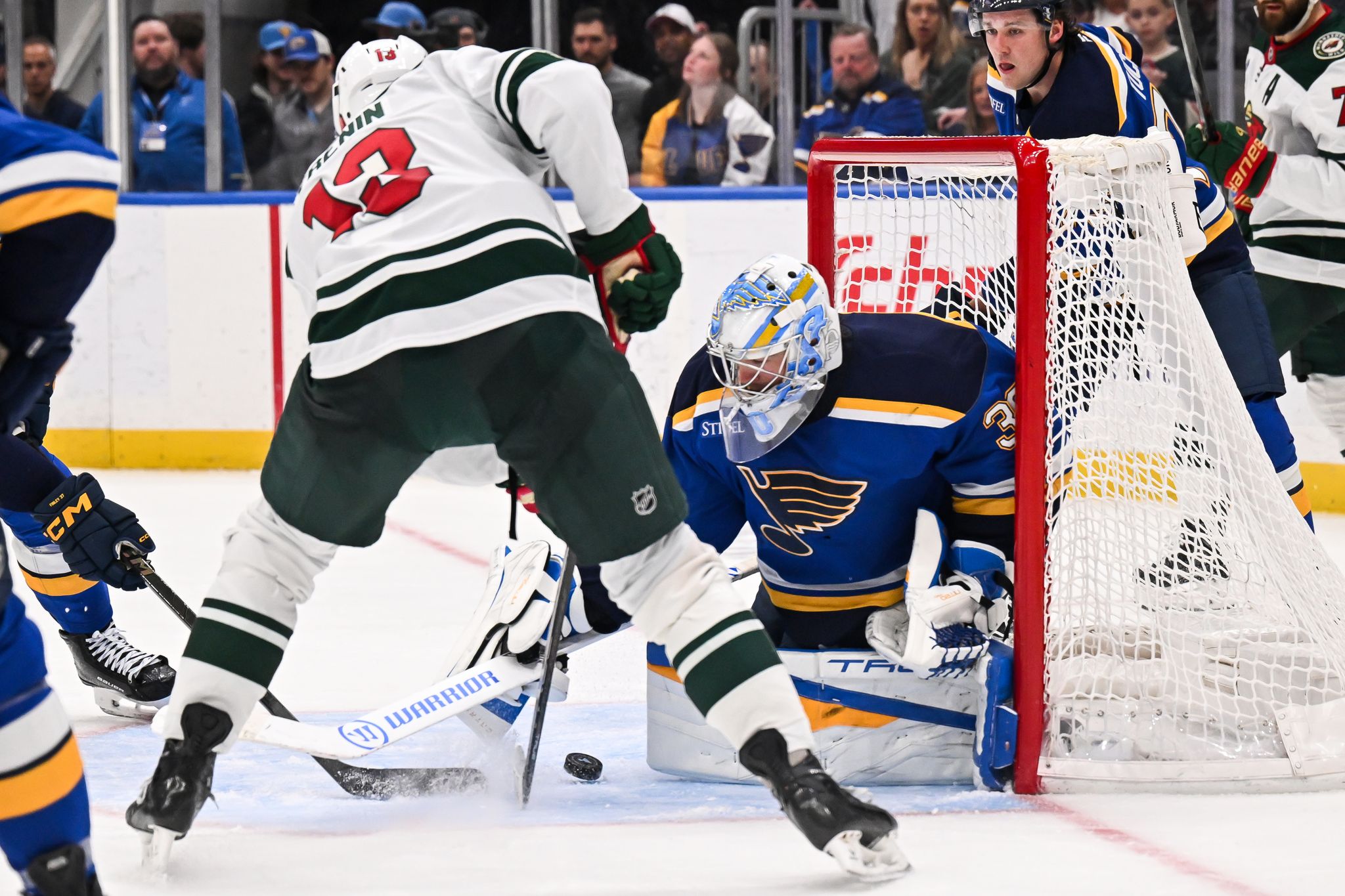 Blues rally from a 2-goal deficit and beat the Wild 6-3