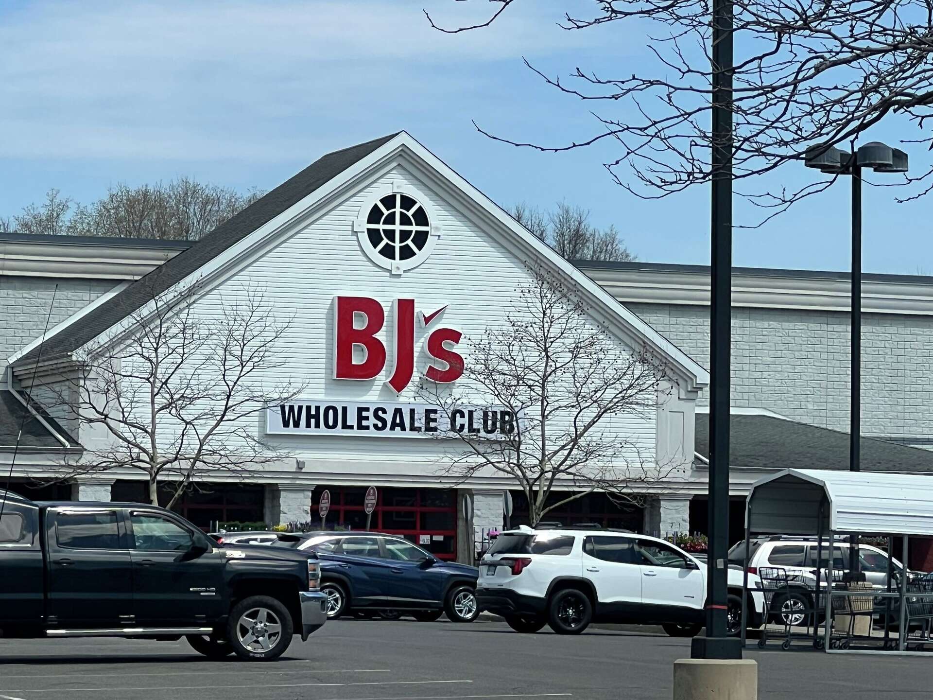 does bj's wholesale club sell cigarettes Beat the heat with these cool finds from your local club.  BJ's Wholesale Club is your
