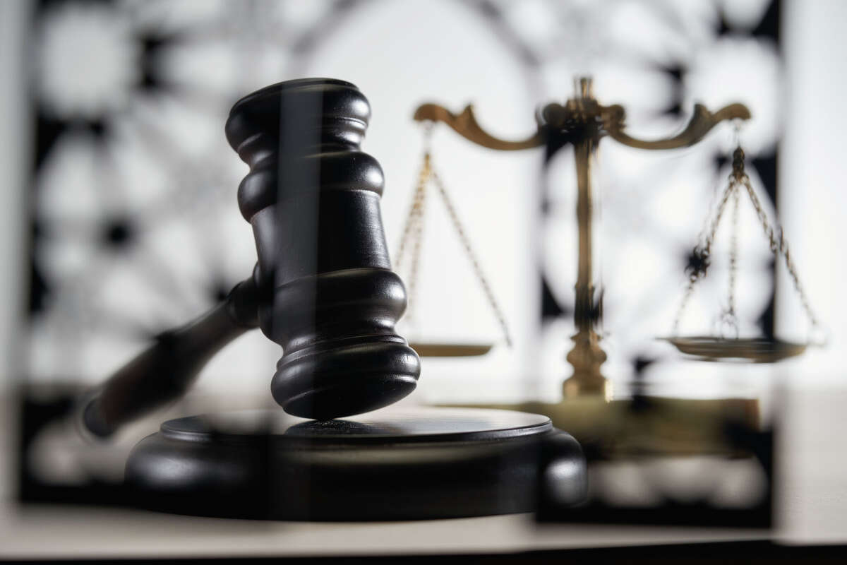 A California restaurant chain is mired in litigation as franchise owners allege fraud and other claims. The chain had two Texas locations that closed in recent years.