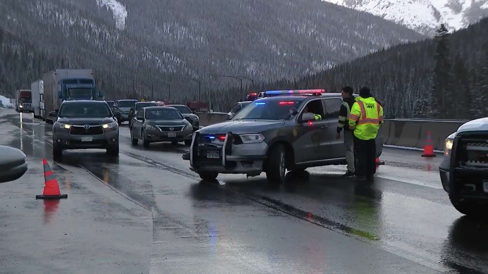 Pileup of about 70 vehicles on Interstate 70 in Colorado sends 8 to the ...