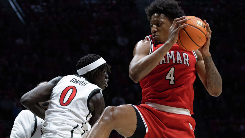 UH continues to add to its frontcourt, signing Lamar forward Braden East, a Stafford graduate.