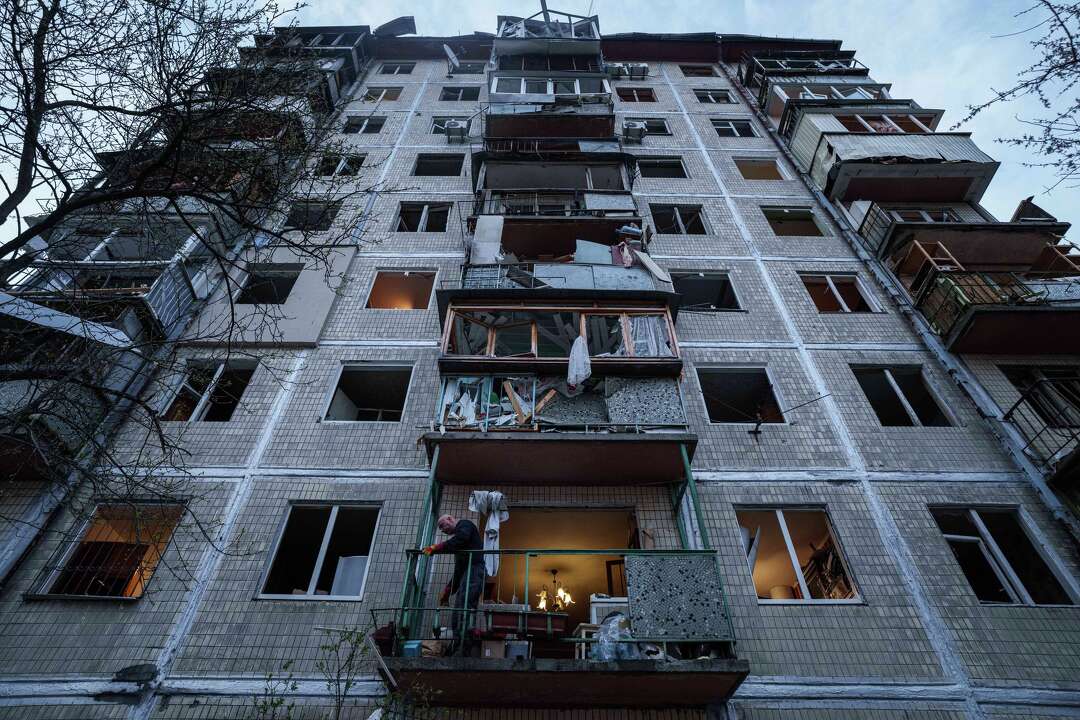 Photos show damage after Russian strike in Kyiv, Ukraine, as residents ...