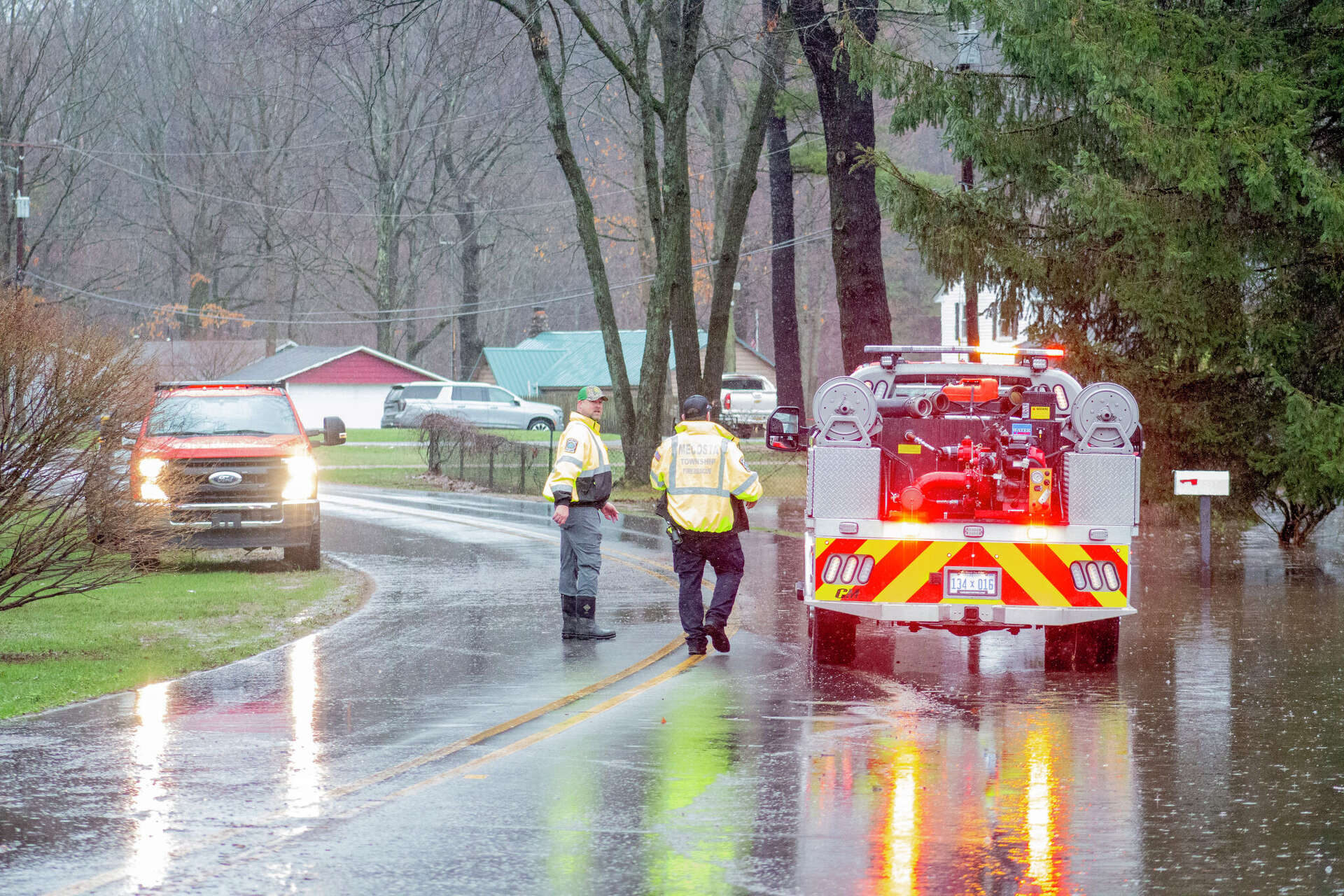 Muskegon River flooding prompts Mecosta County evacuation warnings