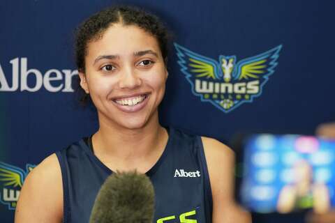 Wings No. 1 pick Azzi Fudd to throw first pitch at Rangers-Yankees