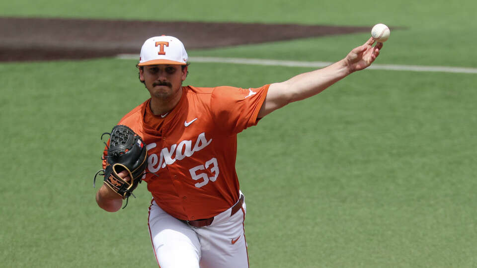 Luke Harrison bounced back in his start against Alabama on Sunday, but Texas' bats were held in check to keep the Longhorns from sweeping the series.