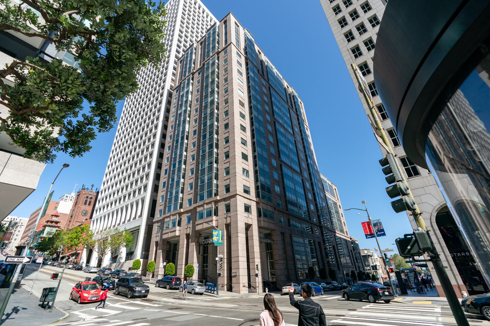Downtown SF office tower draws zero bids in foreclosure auction