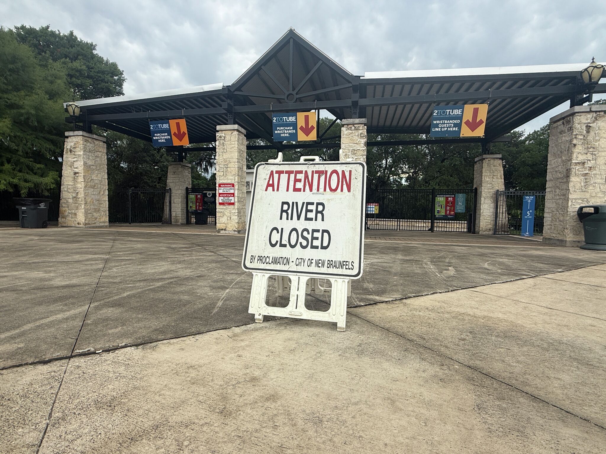 Heavy rain, flooding triggers closure of Comal River hot spot in New Braunfels