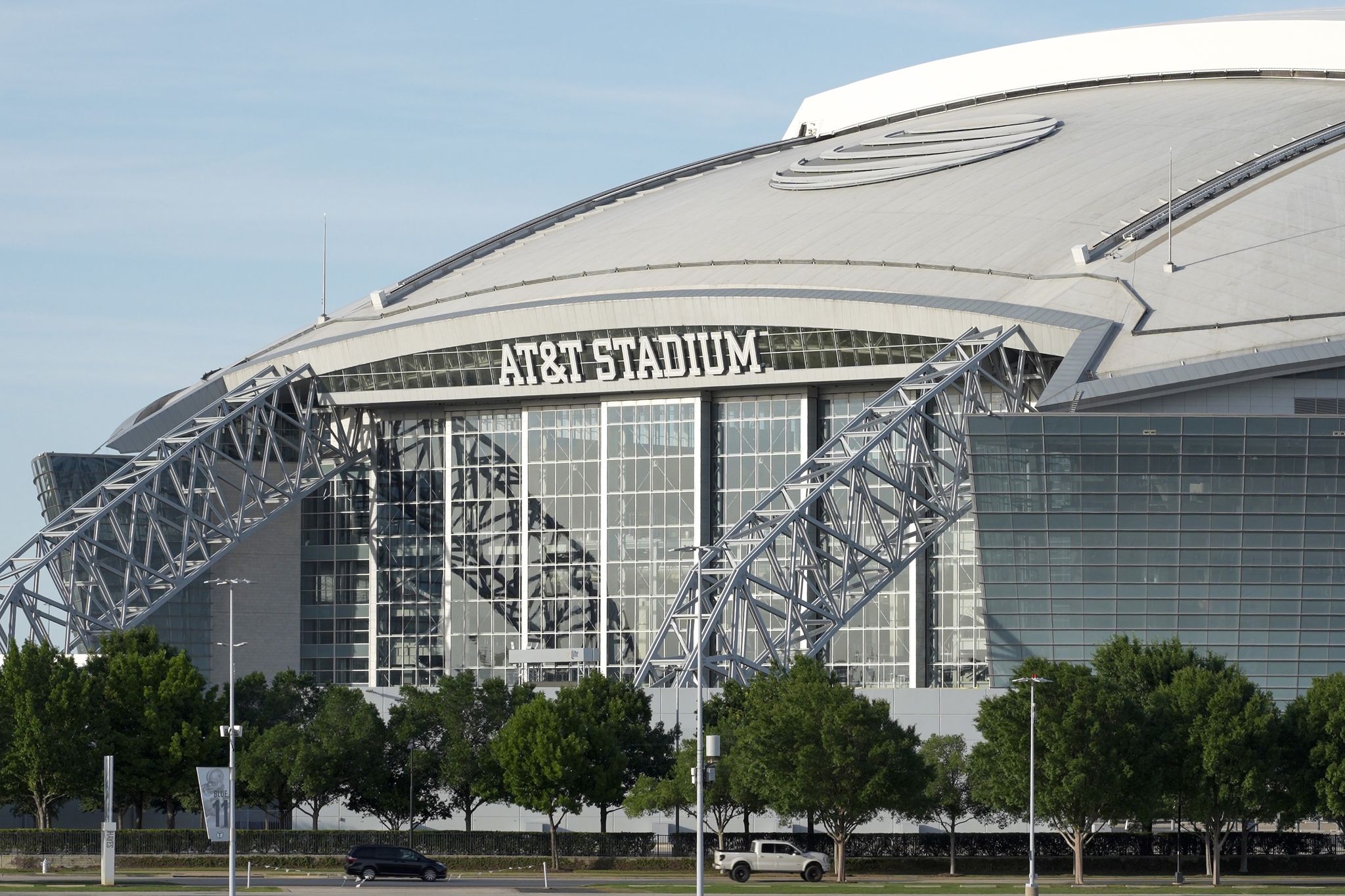 Arlington approves funding to upgrade AT&T stadium and keep Cowboys