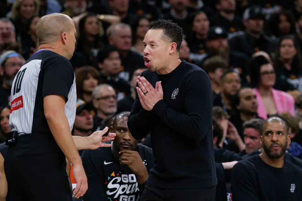 San Antonio Spurs head coach Mitch Johnson argues with referee John Goble (10) during the second half of Game 2 of a first-round NBA playoff series at Frost Bank Center in San Antonio, Tuesday, April 21, 2026. The Spurs fell 106-103, evening the series at 1-1.