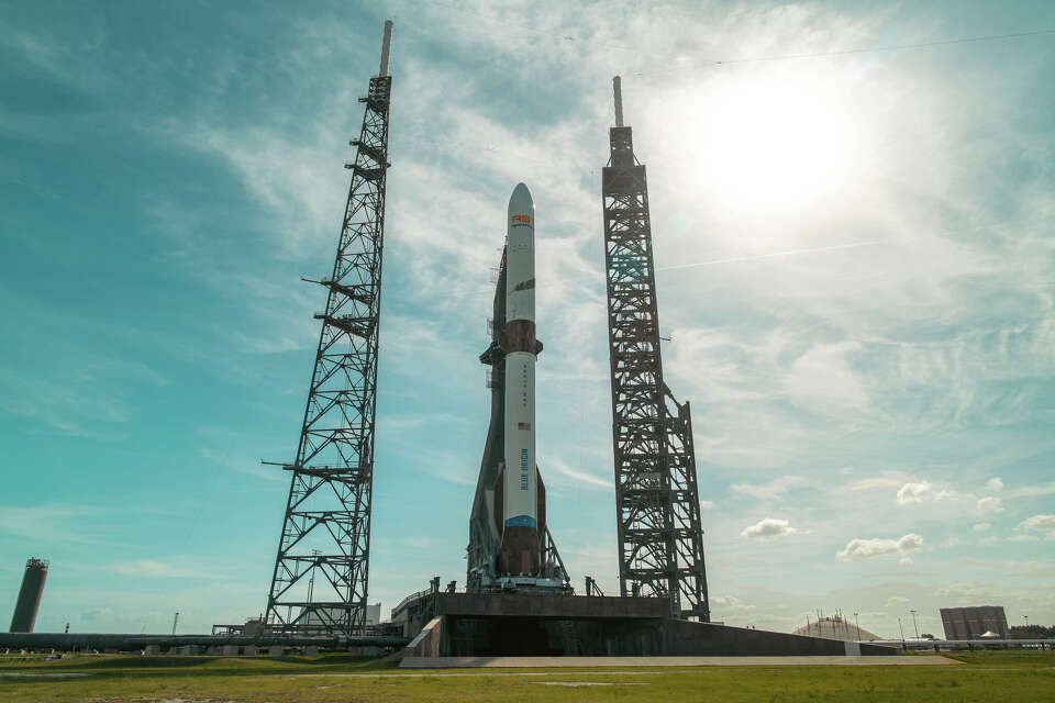 AST SpaceMobile continues 4G/5G satellite plan after rocket mishap