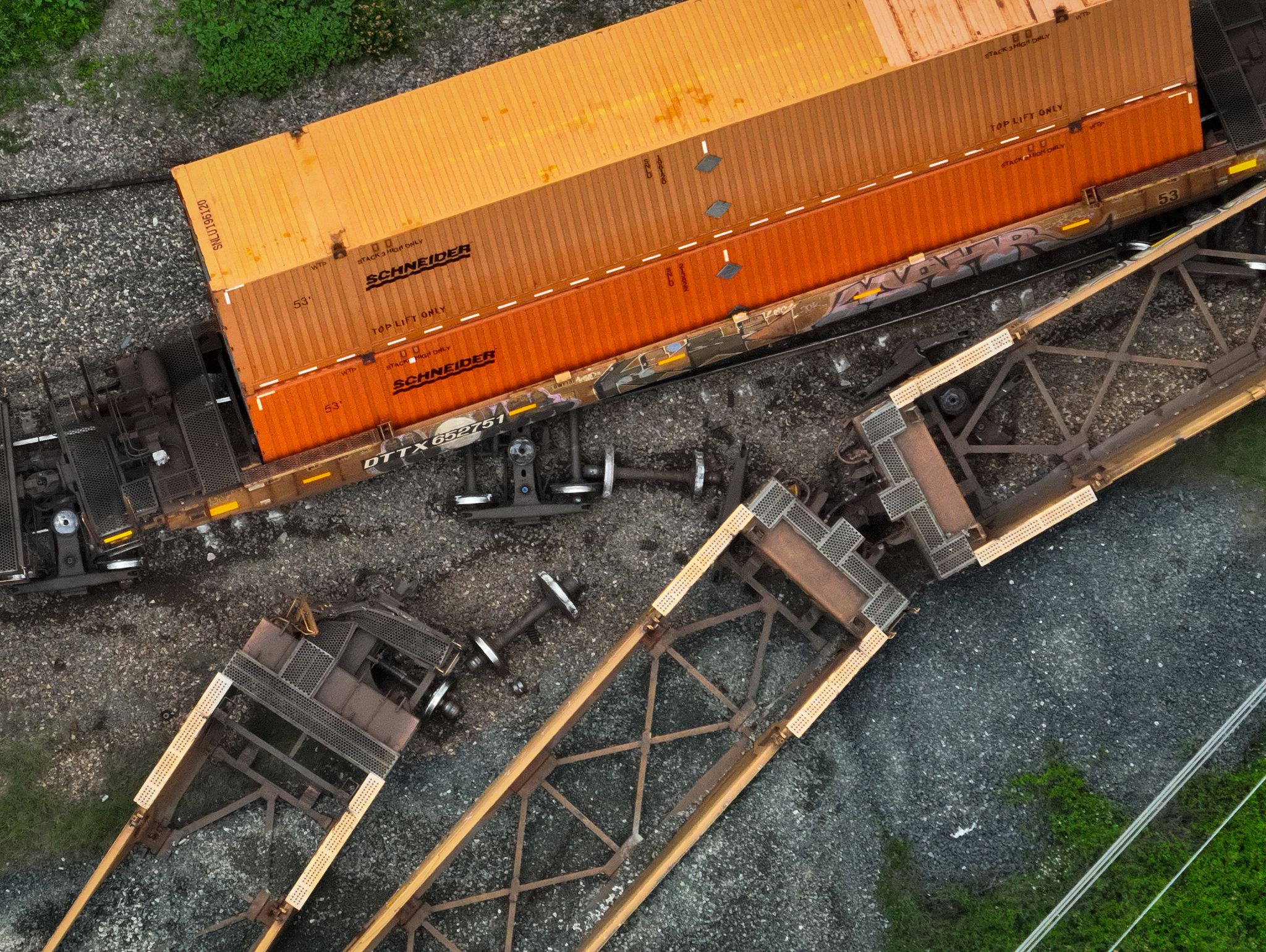 Report: Union Pacific train in Austin derailment was allowed to continue despite locomotive failure