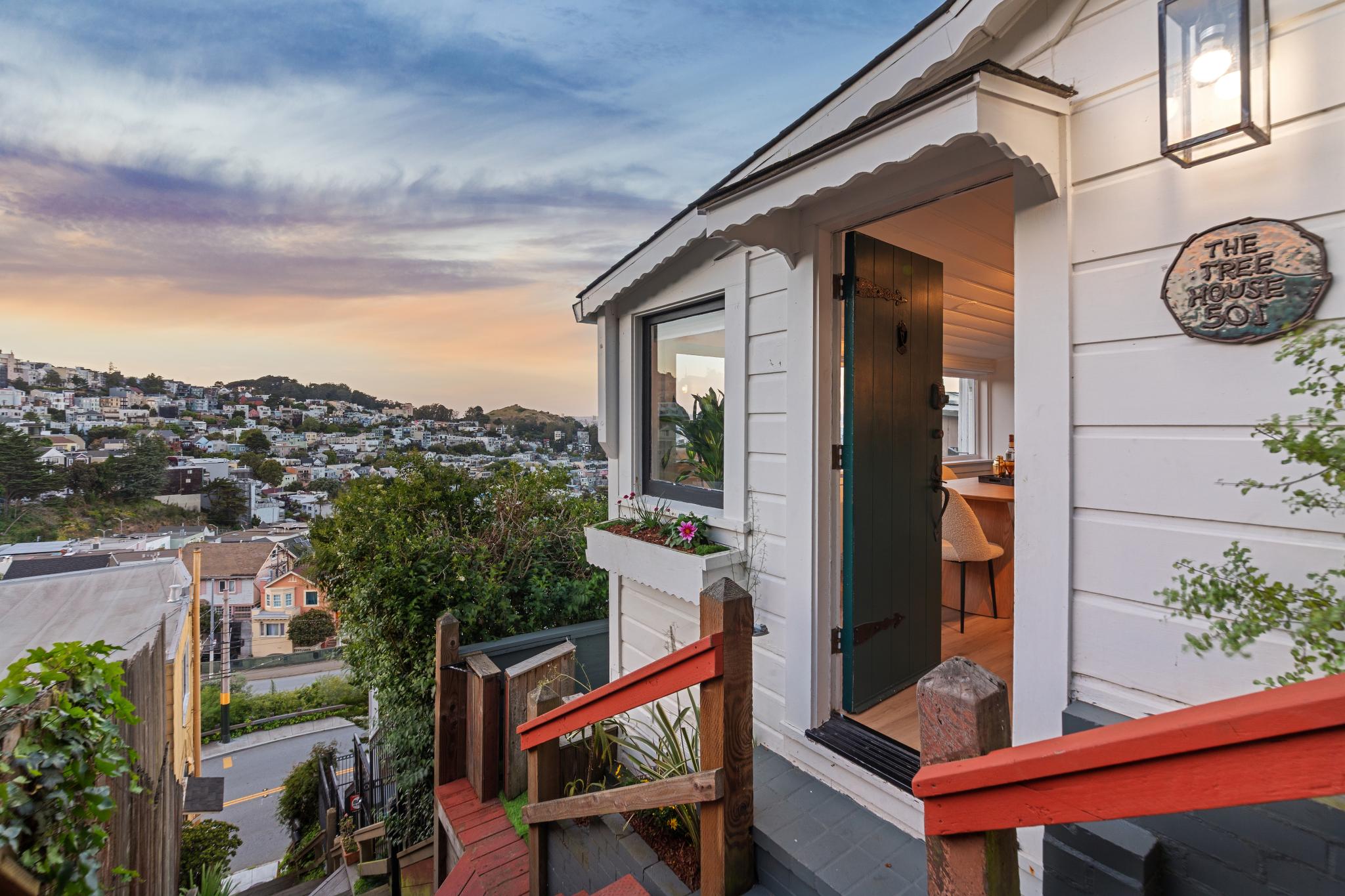 This San Francisco home asks $899K. You'll have to climb for it.