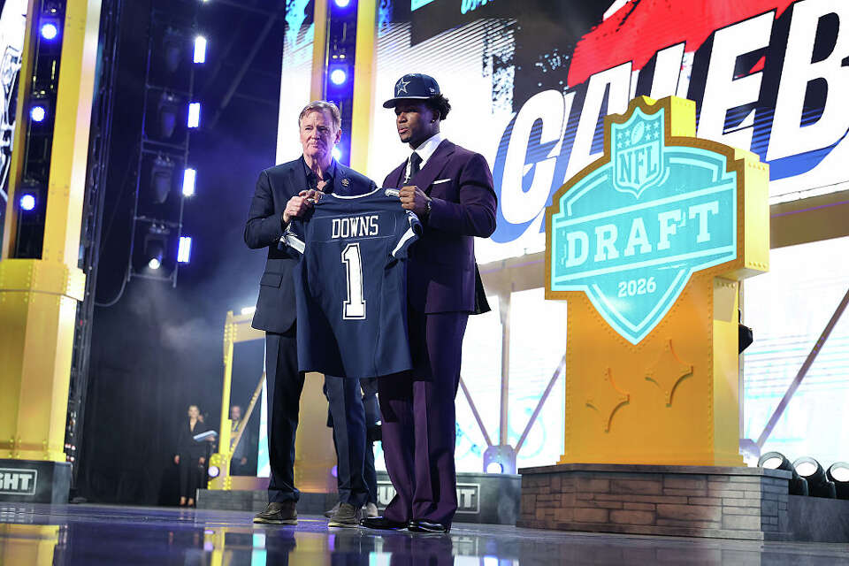 NFL draft photos: Best pictures from 1st-round of NFL draft