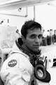 DOSSIER – L'astronaute d'Apollo 17, le Dr Harrison Schmitt, est vu le 11 octobre 1972 à Cape Kennedy, en Floride (Photo AP/Jim Kerlin, File)