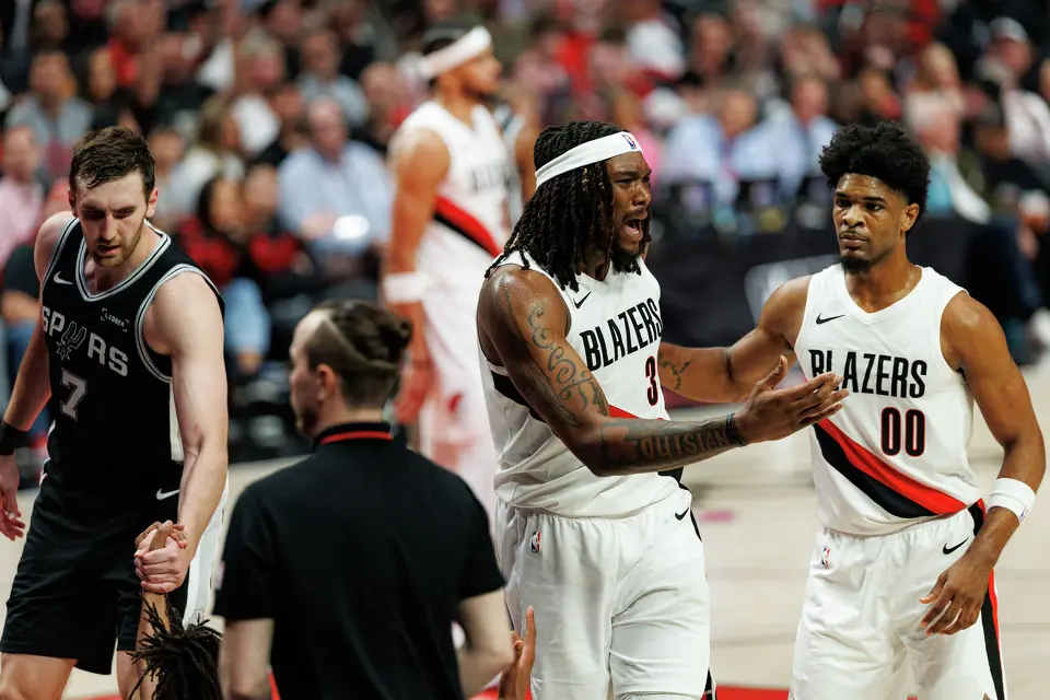 Portland Trail Blazers center Robert Williams III (35) reacts as the referees call a foul against him while he was guarding San Antonio Spurs guard Stephon Castle (5) during the second quarter of Game 3 of a first-round NBA playoff series at Moda Center in Portland, Friday, April 24, 2026.