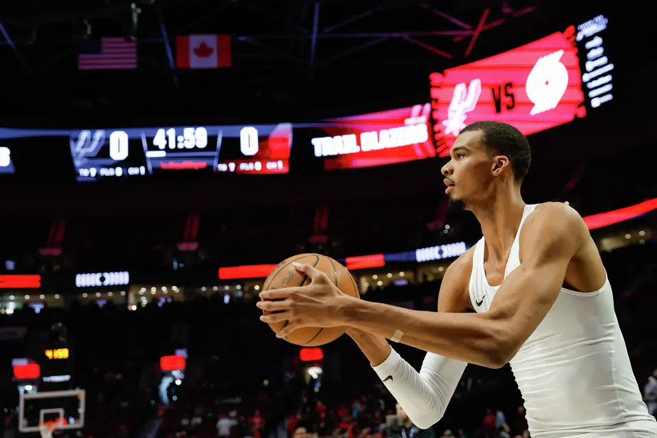 San Antonio Spurs forward Victor Wembanyama (1) warms up before Game 4 of a first-round NBA playoff series against the Portland Trail Blazers at Moda Center on Sunday, April 26, 2026.
