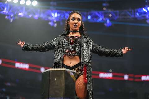 Roxanne Perez returning to wrestle in hometown Laredo on WWE Raw