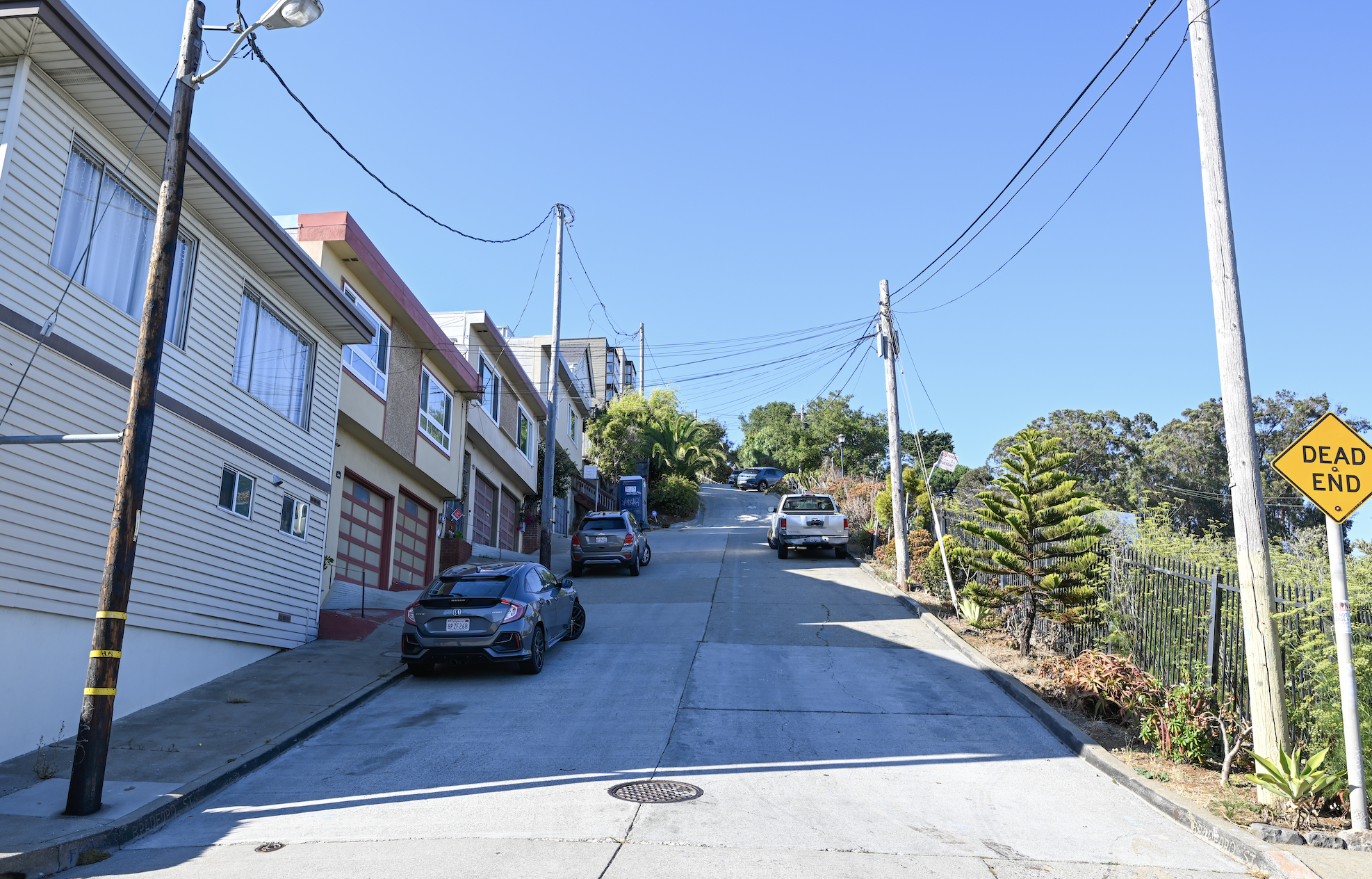 British cyclist crowned king of San Francisco's steepest street