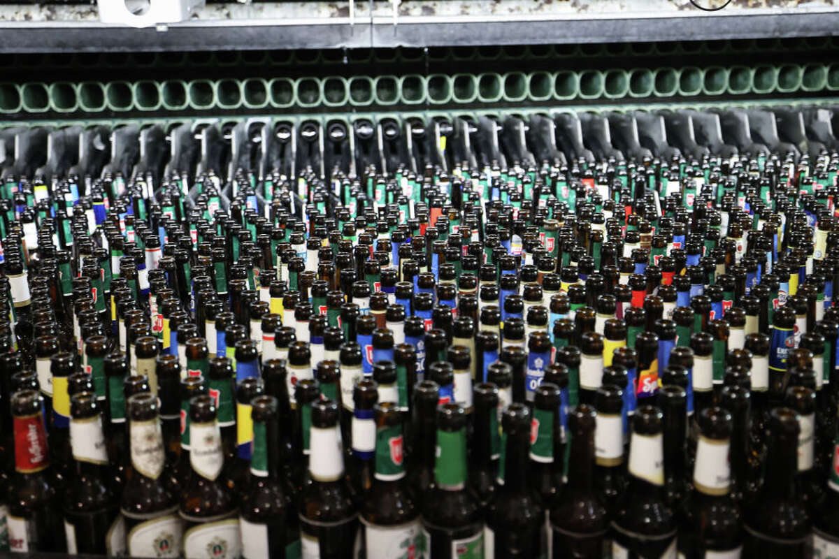Nearly 2,000 distribution workers across Texas could lose their jobs as alcohol distributor sale moves forward