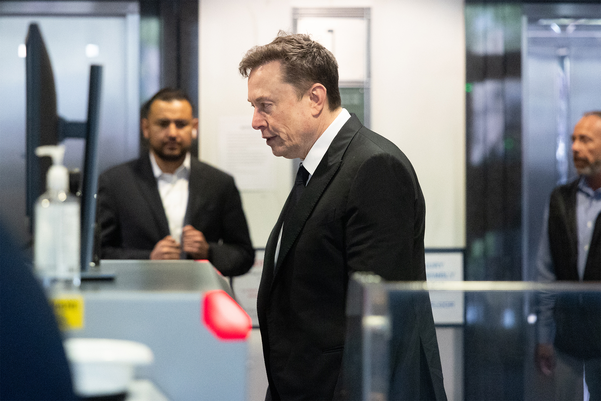 Oakland judge shuts down Elon Musk's 'extinction' talk in OpenAI trial