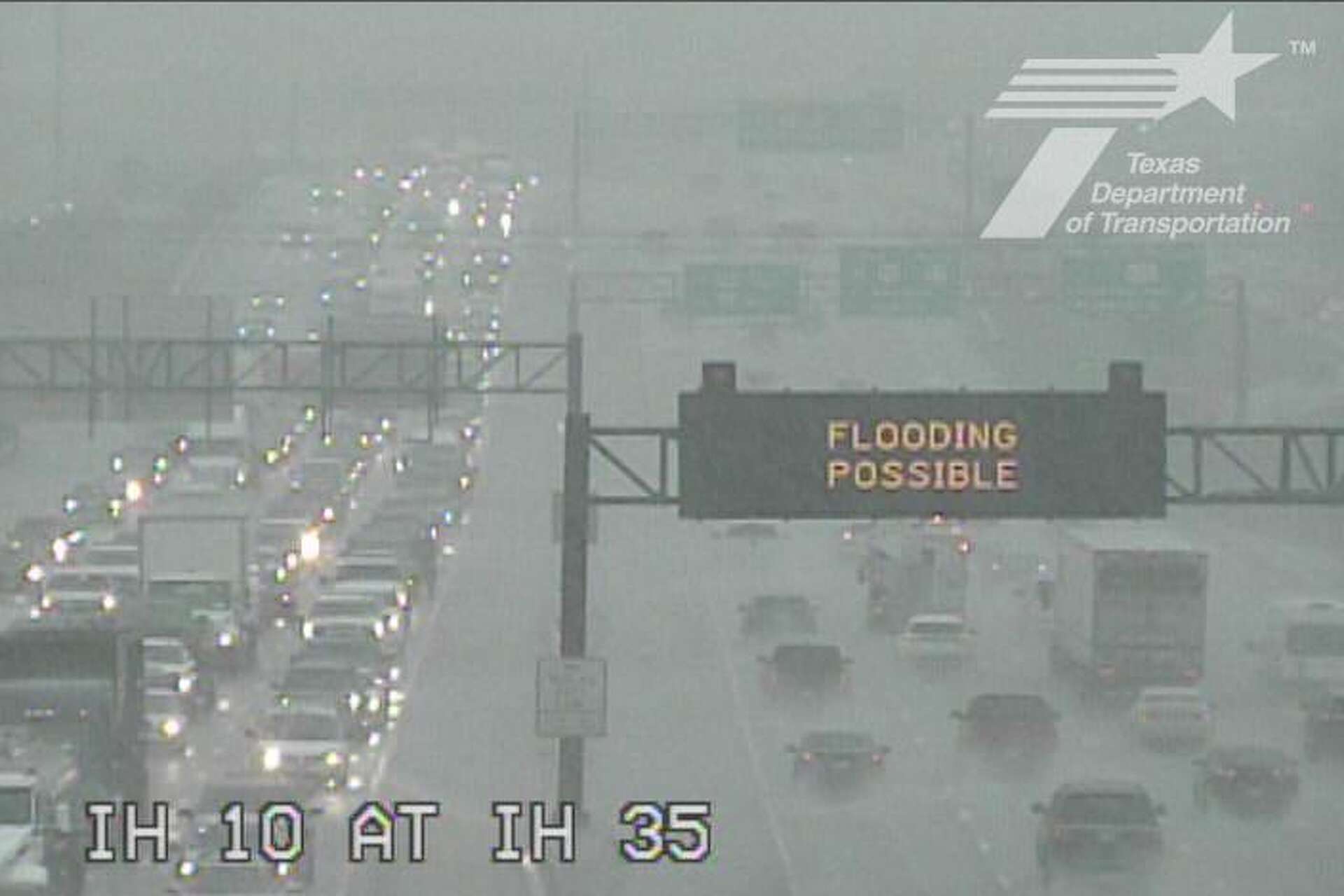 Severe flooding shuts down multiple roads across San Antonio