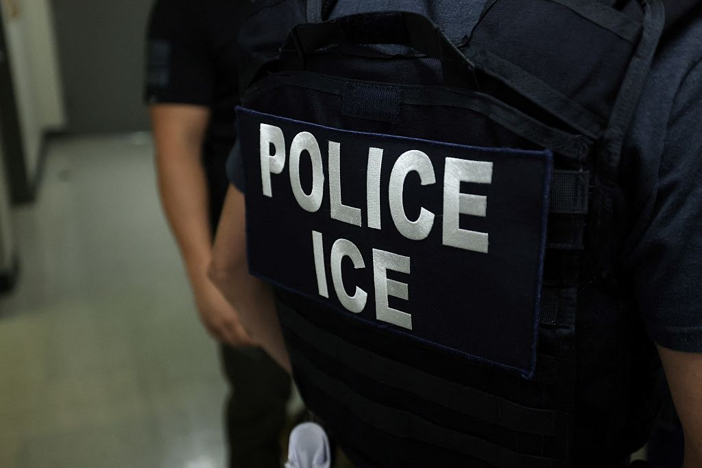 Masks on ICE officers and lawsuits: What to know about CT's expected new law